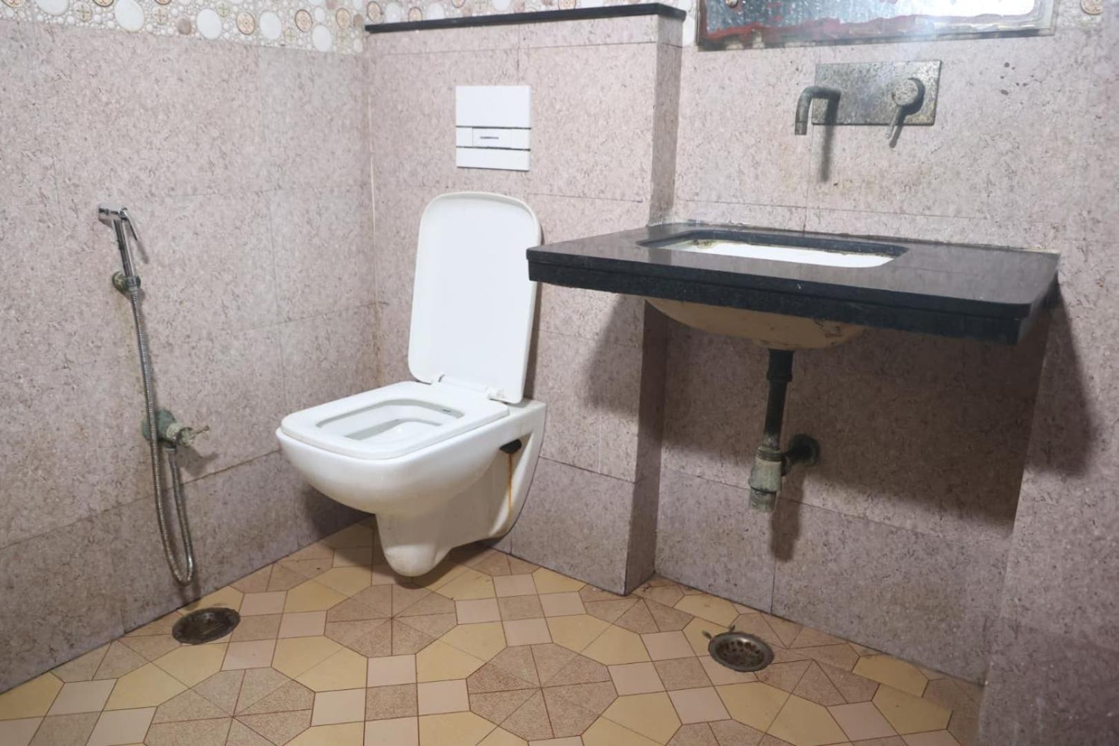 Hotel Grand Father アーグラ エクステリア 写真